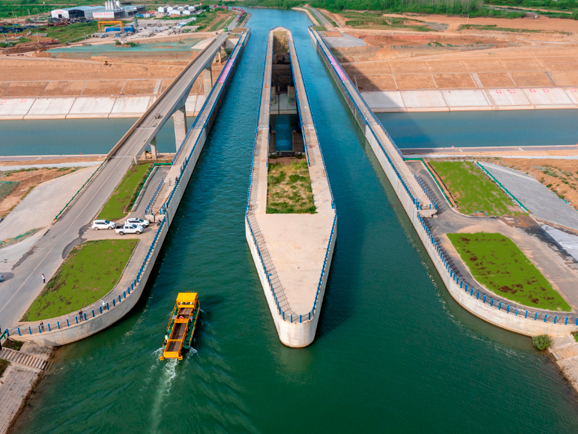 淠河总干渠渡槽